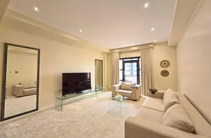 شقة - غرفة نوم - 2 حمامات للايجار في شارع أمواج - أمواج - المحرق