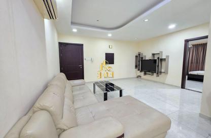 Apartment - 2 - 2 for rent in Seef - Capital Governorate