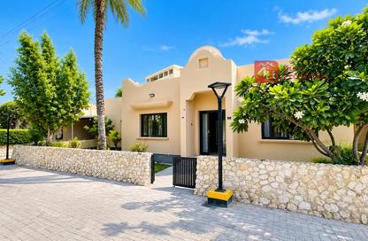 Villa - 3 - 4 for rent in Saar - Northern Governorate Villa - 3 - 4 for rent in Saar - Northern Governorate