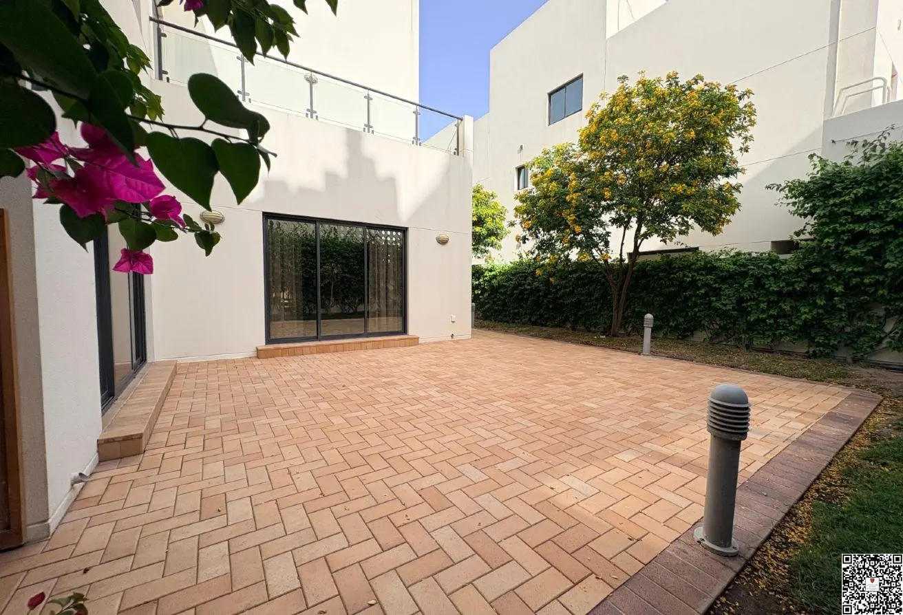 56271189 - Property Main Image