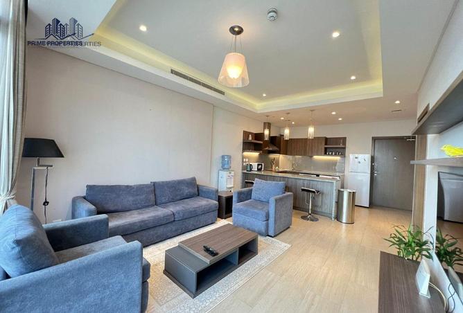 988451 - Property Image 2