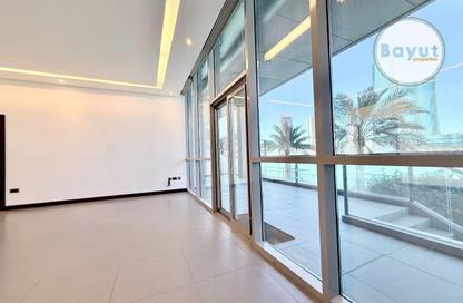 Apartment - 2 Bedrooms - 3 Bathrooms for rent in Reef Island - Capital Governorate