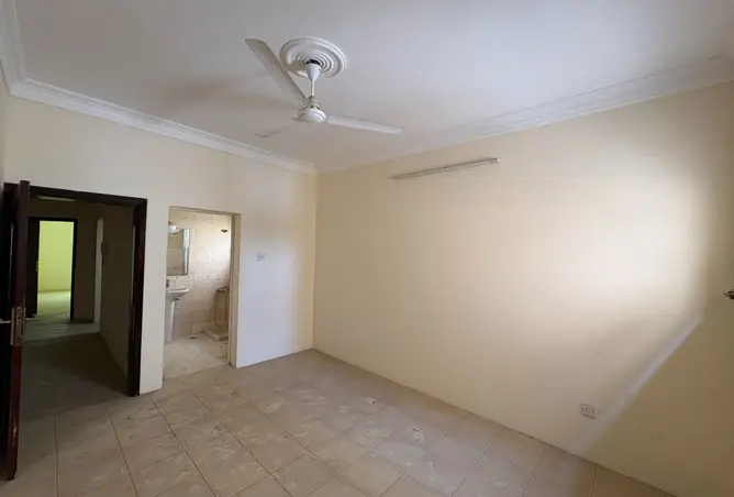 57965586 - Property Image 2
