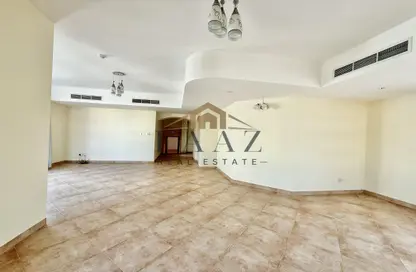 Penthouse - 3 Bedrooms - 2 Bathrooms for rent in Mahooz - Manama - Capital Governorate