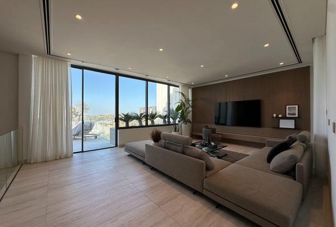 53032952 - صورة العقار 2