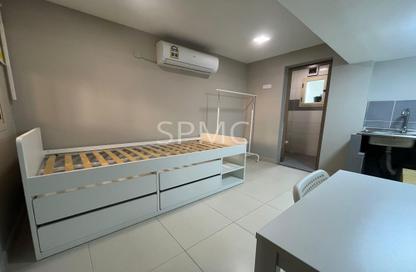 Apartment - Studio - 1 Bathroom for rent in Maqabah - Northern Governorate