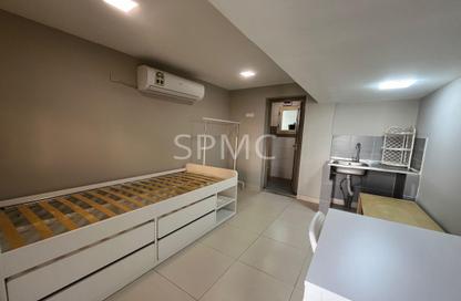 Apartment - Studio - 1 Bathroom for rent in Maqabah - Northern Governorate