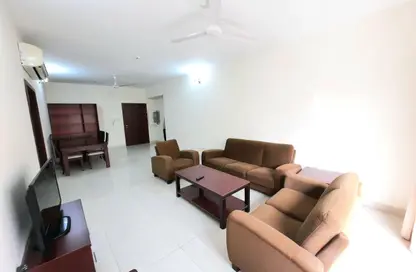 Apartment - 3 Bedrooms - 2 Bathrooms for rent in Tubli - Central Governorate