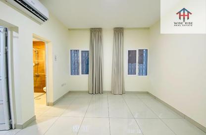Apartment - Studio - 1 Bathroom for rent in Hoora - Capital Governorate