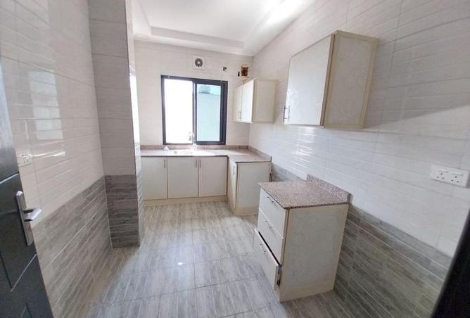 51323160 - Property Image 3