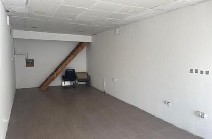 Shop - Studio - 1 Bathroom for rent in Riffa - Southern Governorate