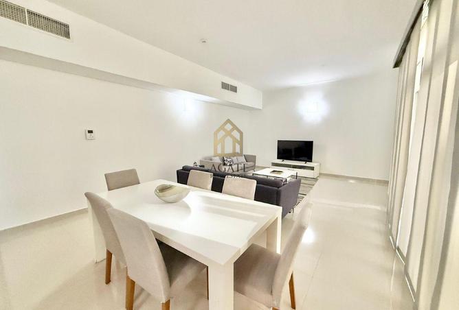 52328045 - Property Image 2