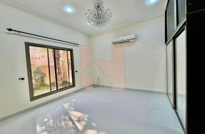Villa - 5 Bedrooms - 6 Bathrooms for rent in Najma - Amwaj Islands - Muharraq Governorate