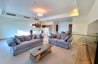 Duplex - 3 - 4 for rent in Amwaj Marina - Amwaj Islands - Muharraq Governorate
