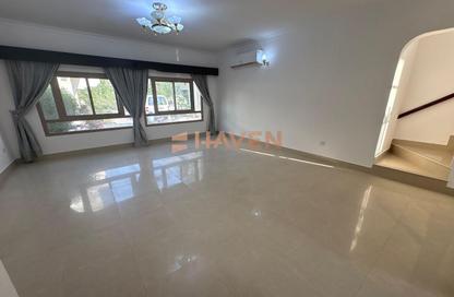 مجمع سكني - 3 - 4 للايجار في سار - المحافظة الشمالية
