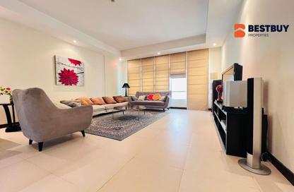Apartment - 2 Bedrooms - 3 Bathrooms for rent in Al Juffair - Capital Governorate