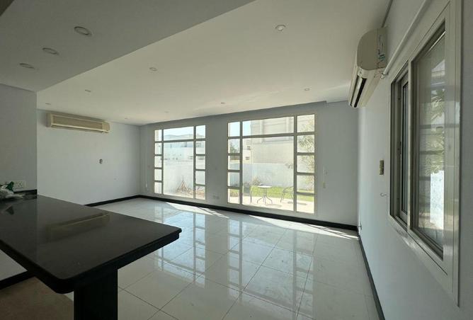 52905104 - Property Image 3