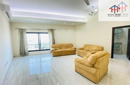 Apartment - 2 Bedrooms - 2 Bathrooms for rent in Zinj - Manama - Capital Governorate