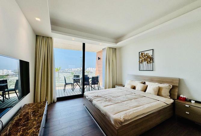 990128 - Property Image 2