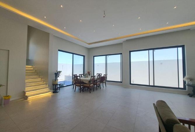 1001540 - Property Image 2