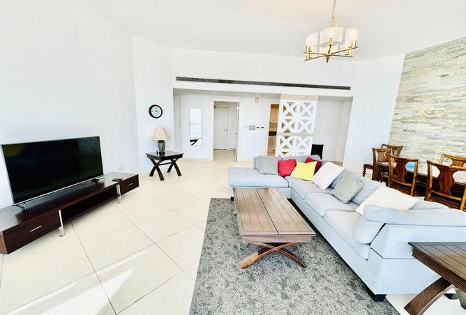 53628205 - Property Main Image