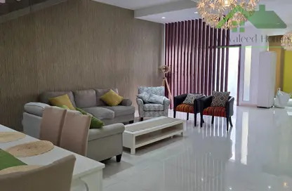 Villa - 4 Bedrooms - 6 Bathrooms for rent in Galali - Muharraq Governorate