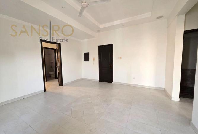 995332 - Property Image 2