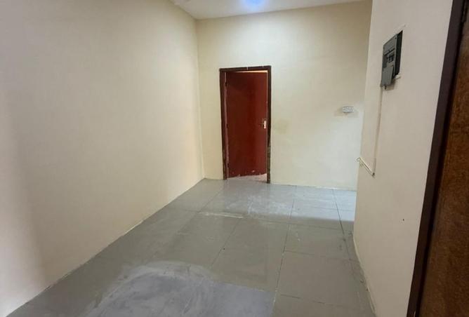 988589 - صورة العقار 3