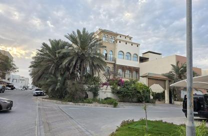 فيلا - 8 غرف نوم - 8 حمامات للبيع في سار - المحافظة الشمالية
