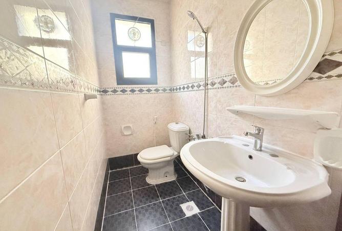 995738 - Property Image 3