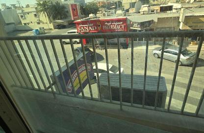 Apartment - 3 Bedrooms - 2 Bathrooms for rent in Sanad - Central Governorate
