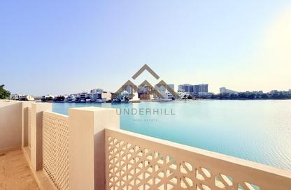 Villa - 4 - 6 for sale in Najma - Amwaj Islands - Muharraq Governorate