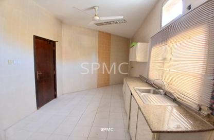 Apartment - 2 Bedrooms - 2 Bathrooms for rent in Hidd - Muharraq Governorate
