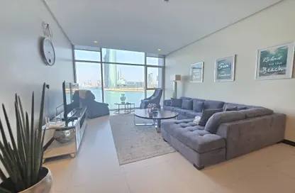 Apartment - 2 Bedrooms - 3 Bathrooms for rent in Reef Island - Capital Governorate