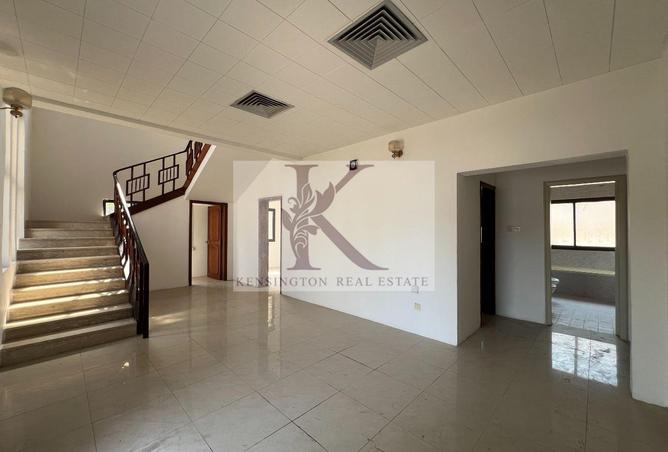 55980409 - Property Image 2